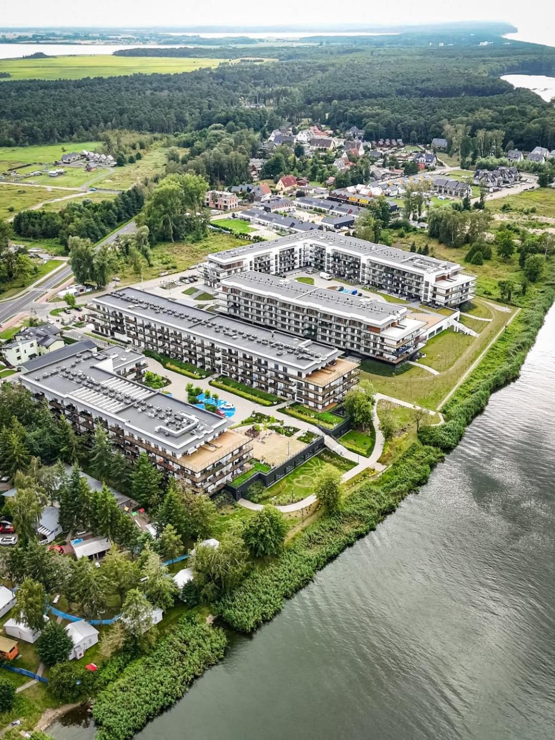 Apartament Coffee-Cream - Relaks - Sauna I Basen Dziwnów المظهر الخارجي الصورة