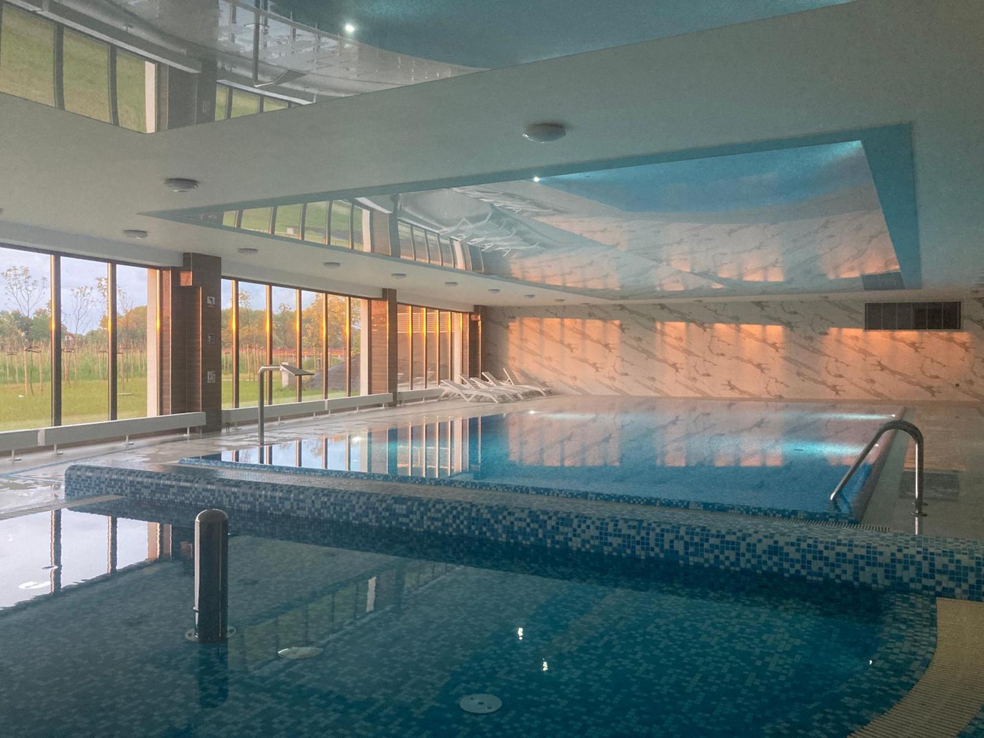 Apartament Coffee-Cream - Relaks - Sauna I Basen Dziwnów المظهر الخارجي الصورة